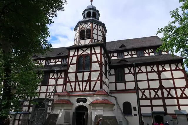 Auch die Friedenskirche in Jauer ist Welterbe