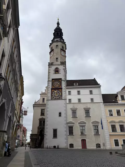 Görlitz beeindruckt mit einer einzigartiger Architektur, einer bewegten Geschichte und deutsch-polnischer Lage an der Neiße