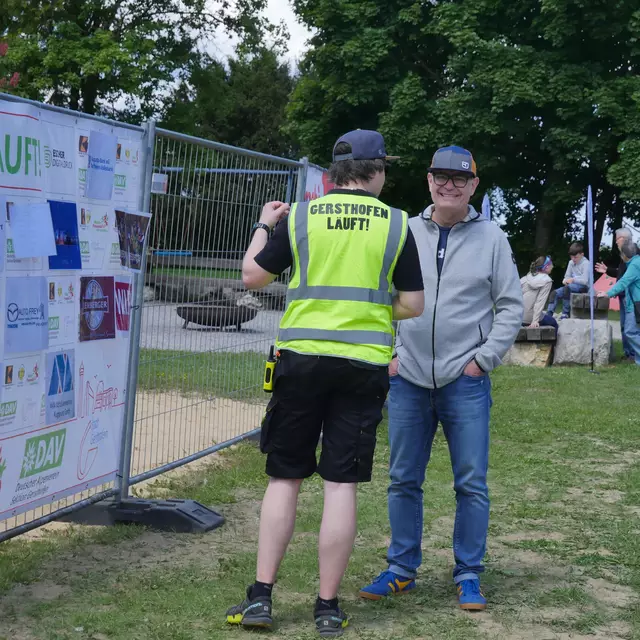 Bürgermeister Michael Wörle war auch mit dabei. | Foto: L. Dziedataja