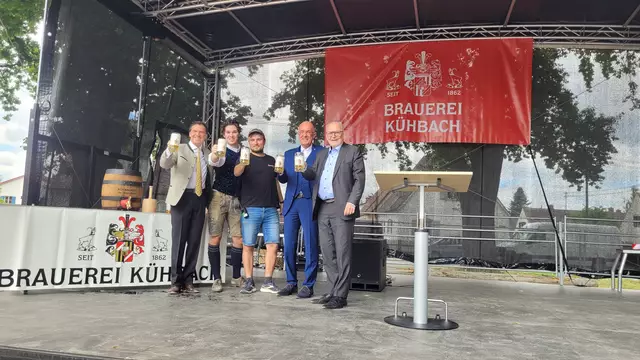 Ein Prosit auf die WI-LA