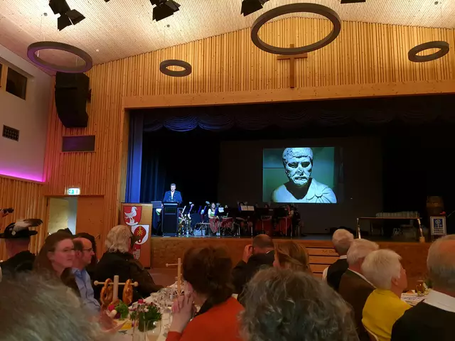 Brückenschlag zur Antike: Claudius Paternus Clementianus geb. 65 n.Chr.; in Epfach/Abodiacum. Sohn eines röm. Militärveteranen und einer keltischen Mutter aus dem Stamm der Licater. | Foto: A.Platschka