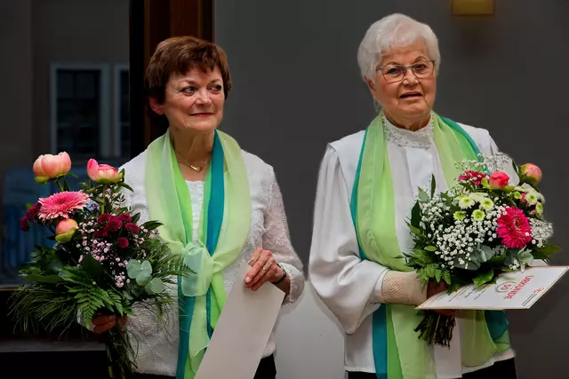 links: Catherine Eberle, rechts: Irmgard Ritter