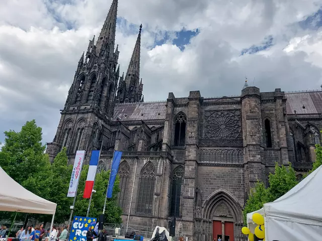 Die Kathedrale von außen