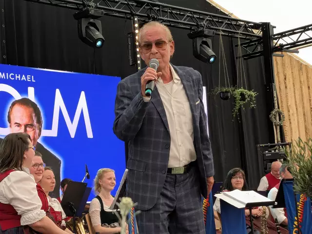 Michael Holm beim Feuerwehrfest. | Foto: Matthias Bucher