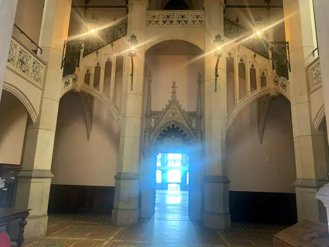Blick in den gesperrten Innenbereich