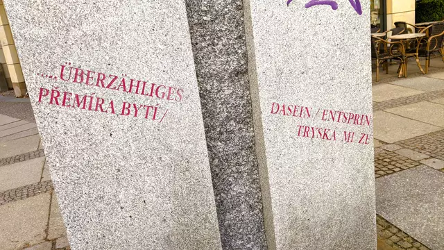 Skulptur von Miroslav Vochta