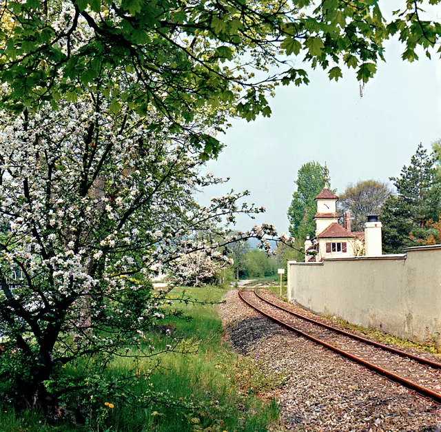 Der Bahnhof an der Weldenbahn war in den 80er Jahren längst abgerissen