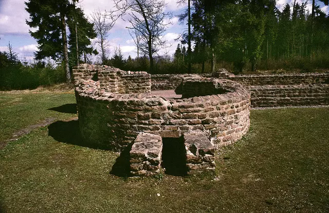Das Römerbad im Kastell Würzberg