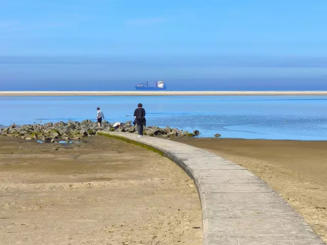 Blick auf die vorgelagerte Sandbank | Foto: Shima Mahi
