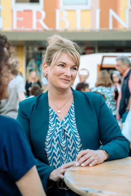 Verena Beese interessiert sich für ihre Mitmenschen, ist empathisch, hört zu - und verspricht pragmatische Lösungen. | Foto: Verena Beese