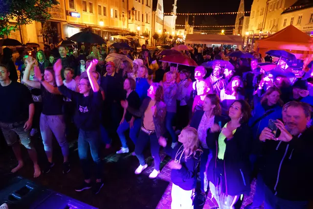 Ausgelassene Stimmung ist beim Stadtfest vorprogrammiert.