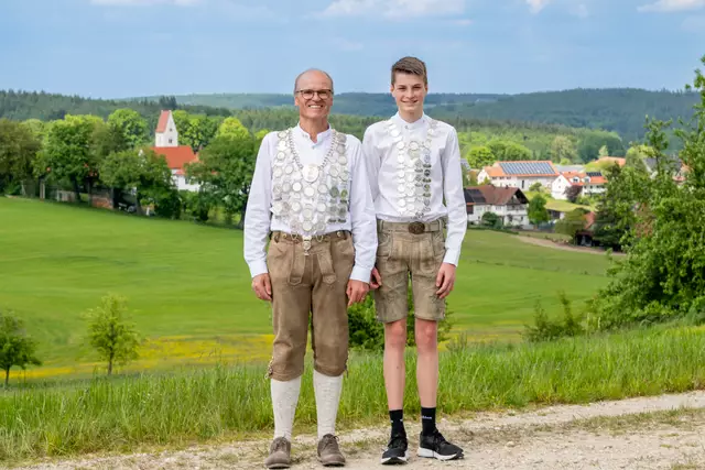 Die aktuellen Schützenkönige im Jubiläumsjahr Stefan Klemmer und Lorenz Weimann.
