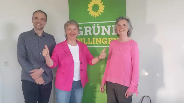 Gisela Sengl, Landesvorsitzende der Grünen, mit dem Kreisvorstand der Grünen Dillingen, Angela von Heyden und Constantin Jahn | Foto: Kreisvorstand Grüne Dillingen