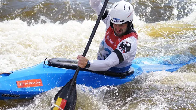 Stefan Hengst beim Kayak Cross knapp an einer Medaille vorbei | Foto: Text und Fotos Uta Büttner