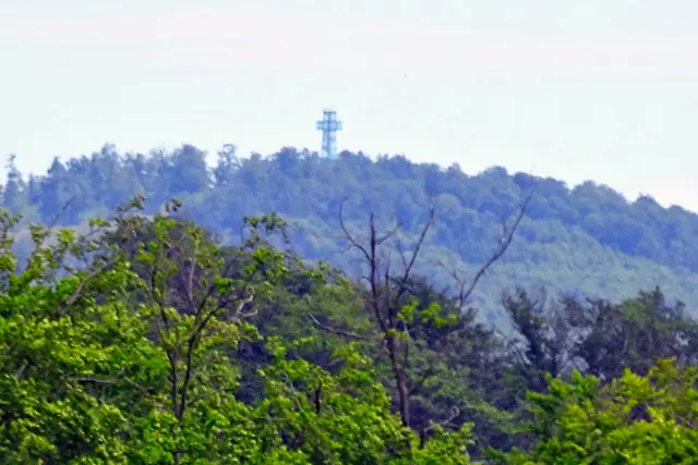Blick zum Josephskreuz auf dem Auerberg