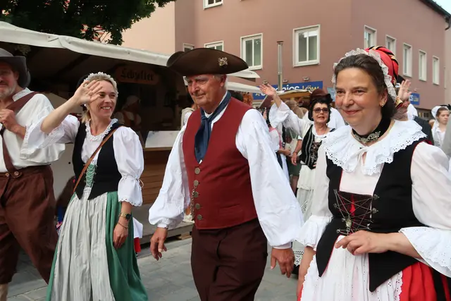 Dr. Hubert Raab, der mit seiner Frau Gabriele (nicht im Bild) wichtiger historischer Berater der ersten Stunde ist
