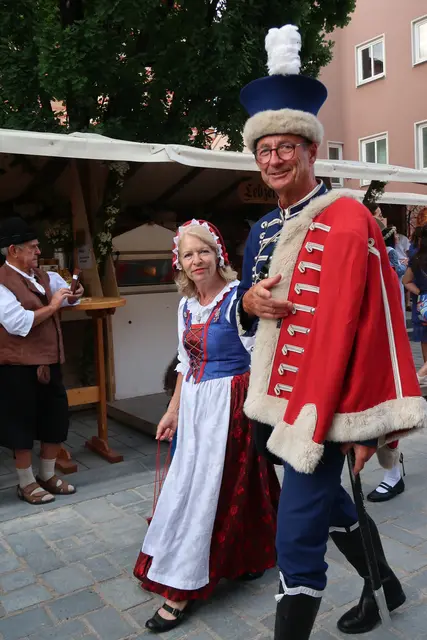 Hoher Wiedererkennungswert: Sabine und Peter Seidenbusch, allseits präsent auf den diesjährigen Plakaten und Flyern