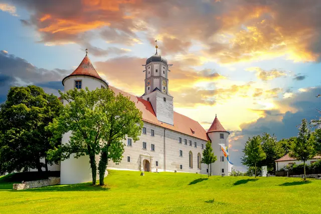 Schloss Höchstädt a.d.Donau | Foto: Sina Ettmer/stock.adobe.com