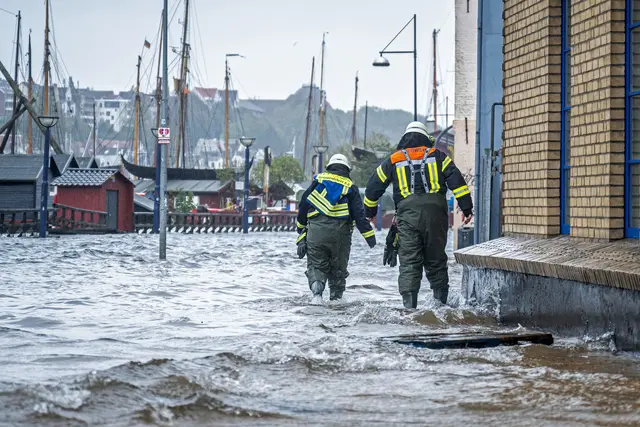 Der Klimawandel sorgt dafür, dass Naturgefahren immer häufiger und heftiger Menschen und Häuser bedrohen.
 | Foto: DJD/DEVK/Benjamin Nolte