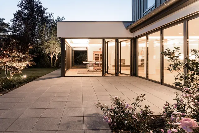 Moderne Verglasungen sind flexible, energiesparende und ästhetisch ansprechende Hightech-Produkte.
 | Foto: DJD/Solarlux/Bettina Meckel