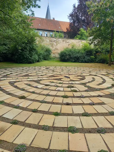 Labyrinth Klostergarten Kloster Wennigsen | Foto: Labyrinth Wennigsen