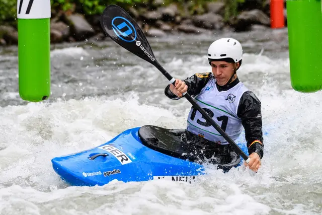 Kalle Neumann holte sich einen Startplatz für die Kayak Cross Wettbewerbe in Foix / WM | Foto: Text und Fotos Philipp Reichenbach / DKV