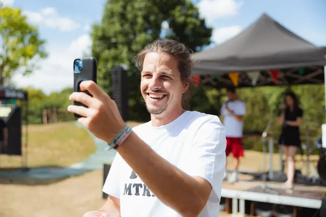 Medienpädagoge Steve Klier | Foto: Leonie Spiess Fotografie