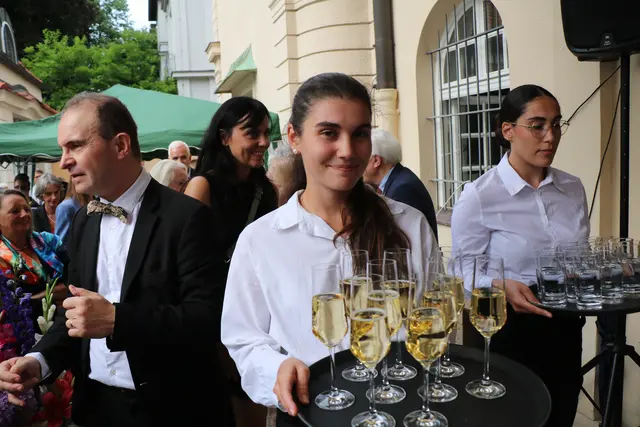 Wein und Wasser | Foto: Marianne Stenglein