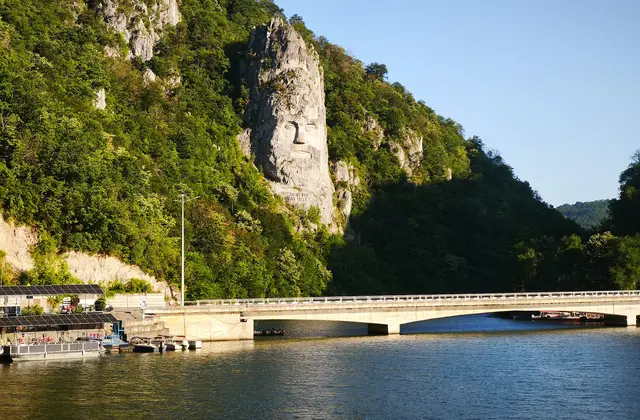 Er bewacht die Donau. | Foto: Shima Mahi