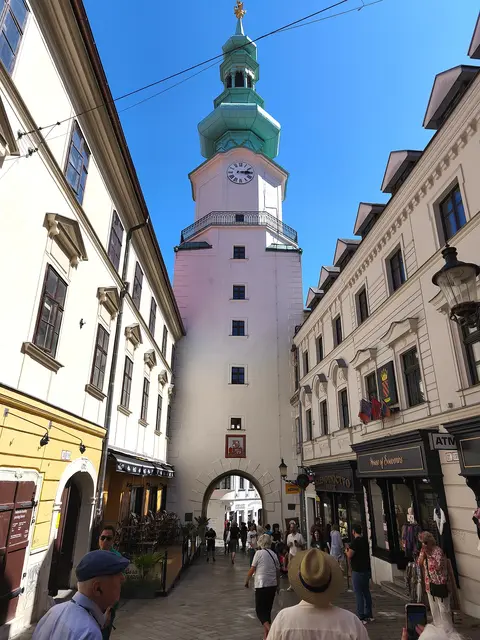 Bratislava hat eine besonders schöne Altstadt. | Foto: Shima Mahi