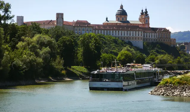 Das Kloster und Stift Melk  | Foto: Shima Mahi