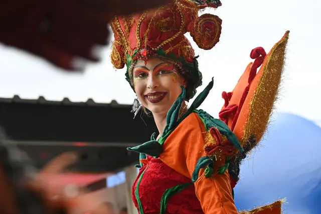 Farbenfrohe Eröffnung des Maschseefestes 2025