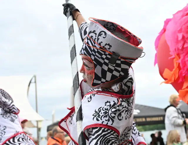 Farbenfrohe Eröffnung des Maschseefestes 2025