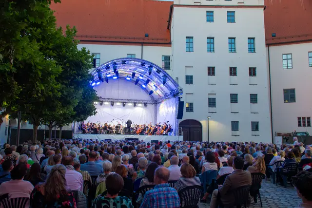 Sommerkonzert der Orchestervereinigung Dillingen 2025 | Foto: Olivia Käßmeier - Stadt Dillingen 