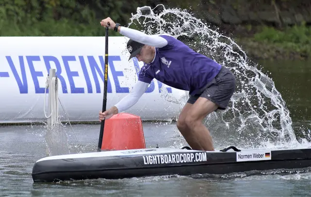 Dies ist der insgesamt 51. Deutsche Meistertitel, welchen Normen Weber mittlerweile erreicht hat (nicht nur im SUP sondern auch im Wildwasser Rennsport!) | Foto: Johann Feldmann
