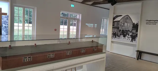 Museum FLUGT in Oksbøl - Modell einer Flüchtlingsbaracke im ehemaligen Flüchtlingslager Oksbøl