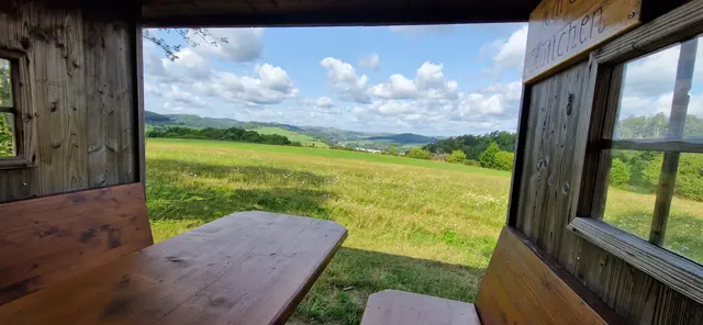 Blick aus dem Hardt Hüttchen in Richtung Westfalen