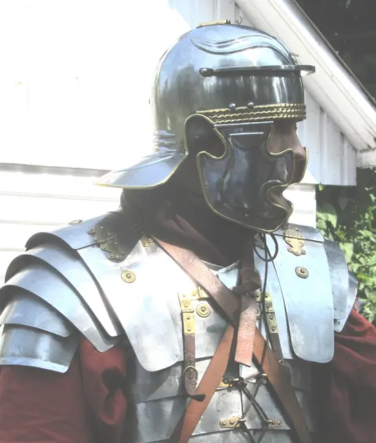 Die Helme sind aus einem Stück gearbeitet