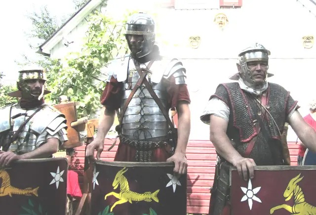 Hier stehen die Legionäre