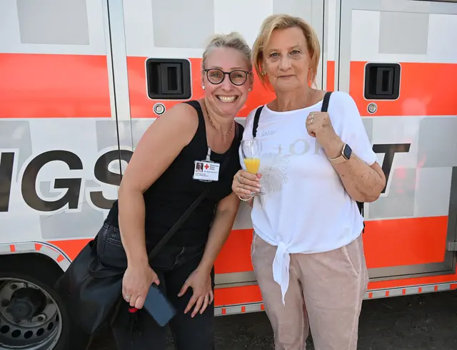 Gabriele Jakob, Vize-Bezirksbürgermeisterin von Döhren-Wülfel (r.)