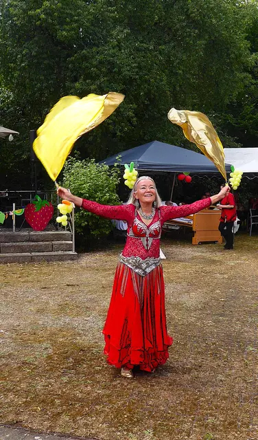 Schleierpoitanz von Shima Mahi | Foto: Shima Mahi