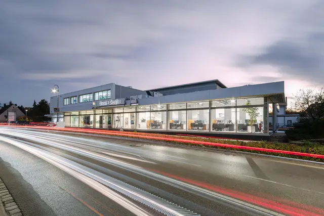 Drexl + Ziegler Neusäß bei Nacht | Foto: Drexl + Ziegler