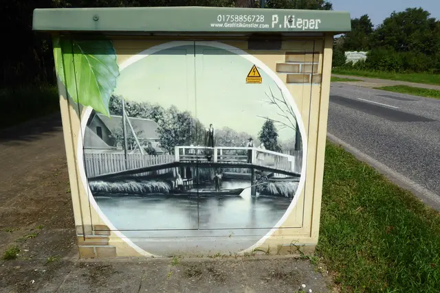 Seitenansicht des Transformatorenhauses in der Berliner Straße.