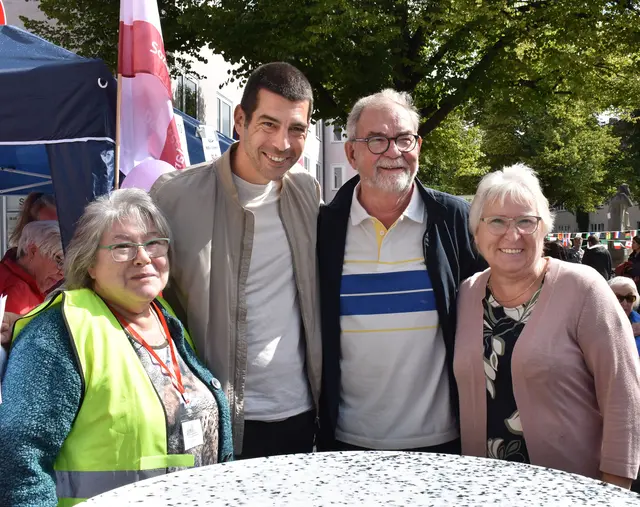 Politiker beim Fest am Rübezahl
