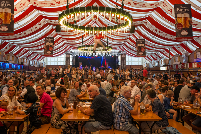 Friedberger Volksfest 2025 - 50.000 Besucher erlebten eine, meist sonnige Festwoche von 7. bis 16. August auf dem Friedberger Festplatz mit vielen altbekannten und auch neuen Attraktionen. | Foto: FSeventfoto