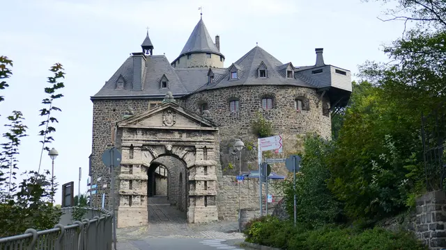 Die Burg im sauerländischen Altena - 2017