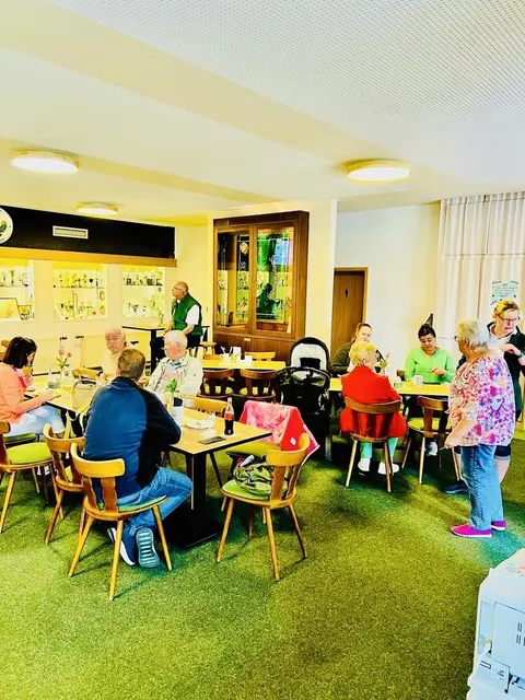 Der frisch renovierte Gastraum der Schützengesellschaft Sehnde (SG Sehnde) lädt zum verweilen ein. | Foto: (c) SG Sehnde / jb