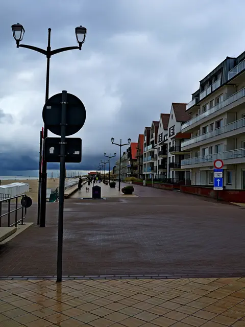 Zeedijk Blick nach Osten.