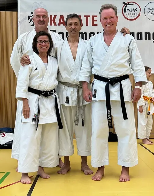 Alex Kaufmann (4. Dan), Anja Kaufmann (5. Dan), Efthimios Karamitsos(8. Dan ), Frank Schneider ( 3. Dan) vlnr
