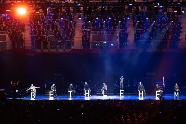 Im Chormusical Bethlehem erzählt der große Chor die Weihnachtsgeschichte in mitreißender, moderner Form.

Foto: Stiftung Creative Kirche | Foto: Stiftung Creative Kirche